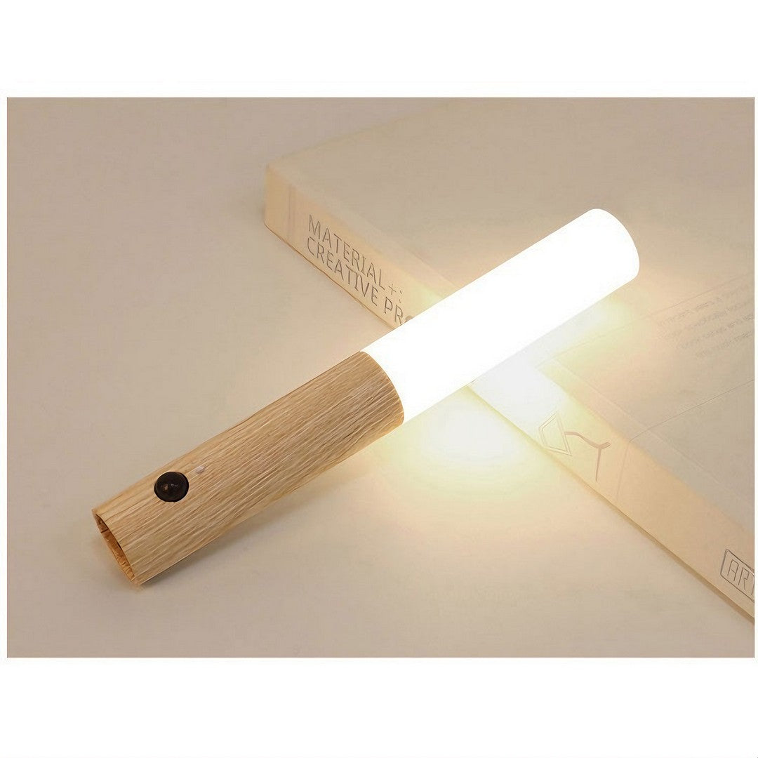 LumiSense Pro – Luminária LED Recarregável com Sensor de Movimento